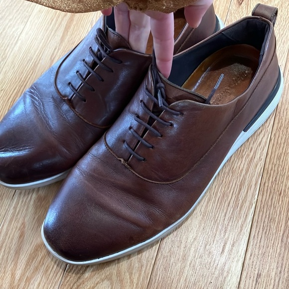 Wolf & Shepherd Brown Leather Shoes - Picture 1 of 6